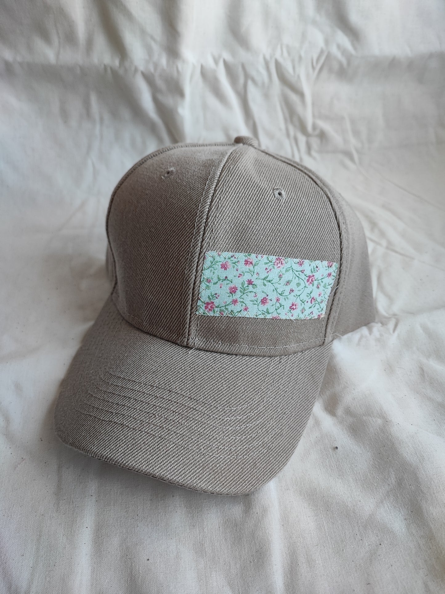 Casquette Camel motif floral