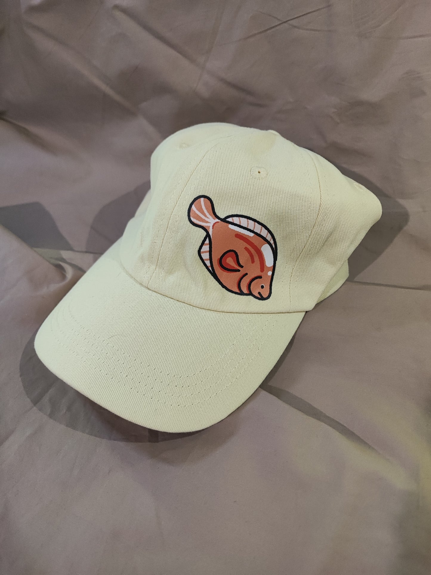 Casquette Jaune Poisson Breton