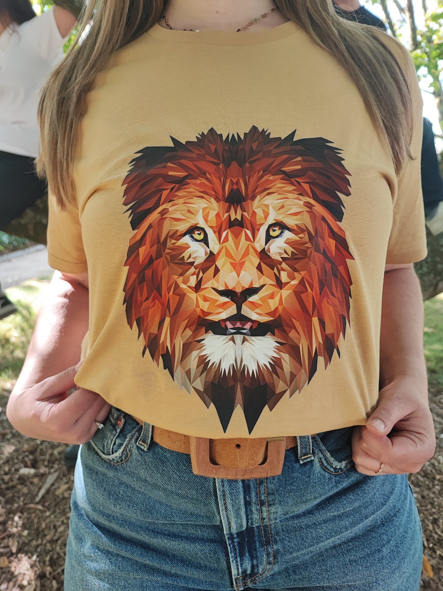 T-shirt Lion Low Poly