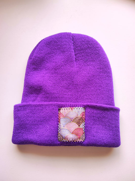 Bonnet violette vague violette
