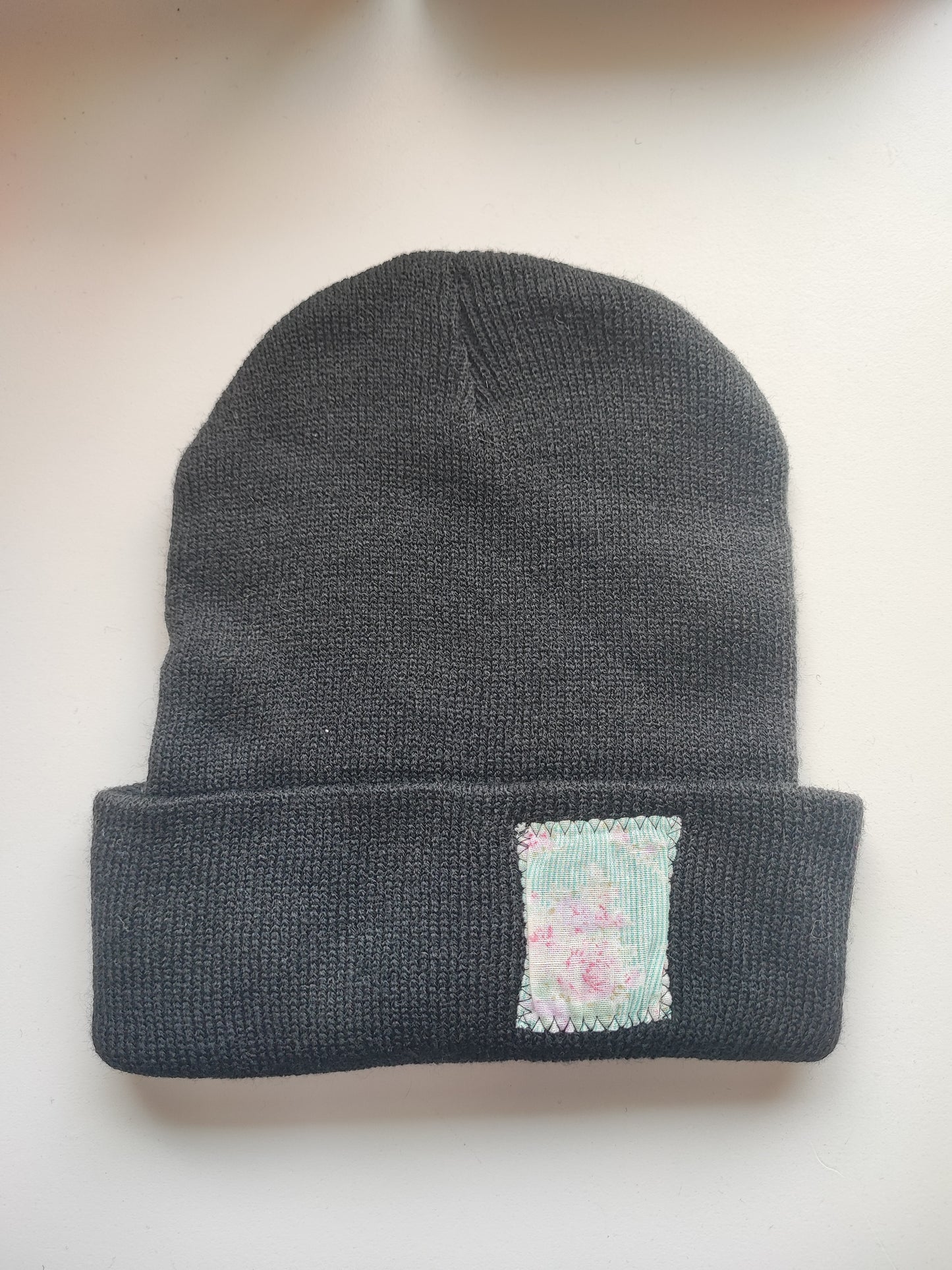Bonnet noir fleur vintage bleu
