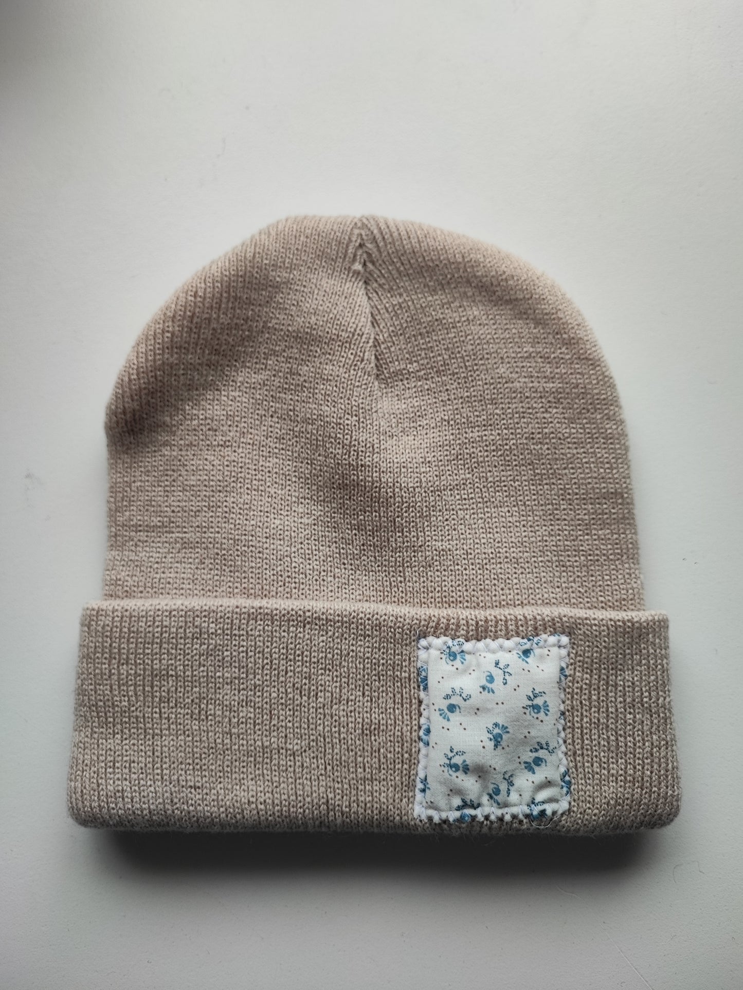 Bonnet beige liberty blanc